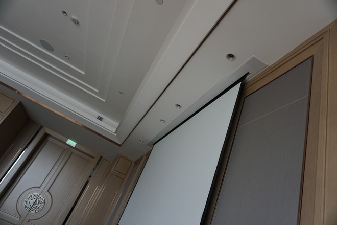 MAN HINH CHIEU FILM TAB TENSION AM TRAN 120 INCH 16:9
